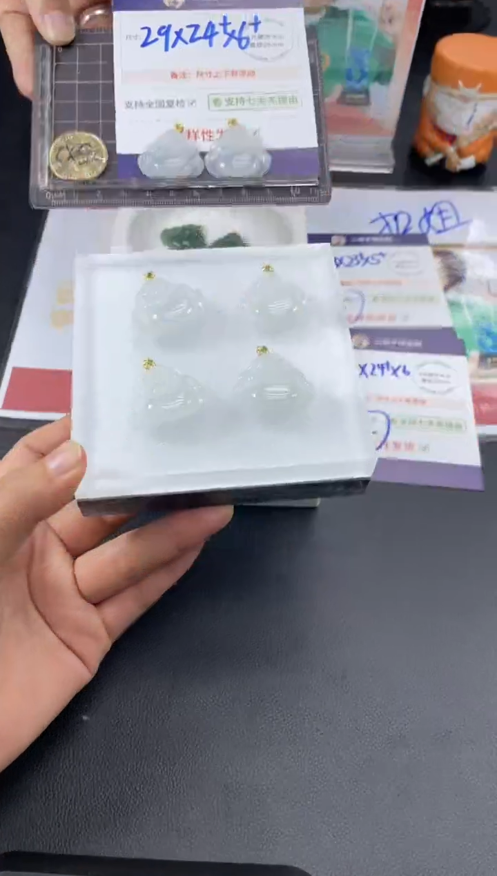 【闪购商品】翡翠挂件18K金镶嵌白冰佛公FL46多样性发其一CP配绳