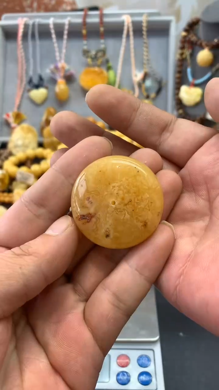 【闪购商品】琥珀珠宝奇石未镶嵌99