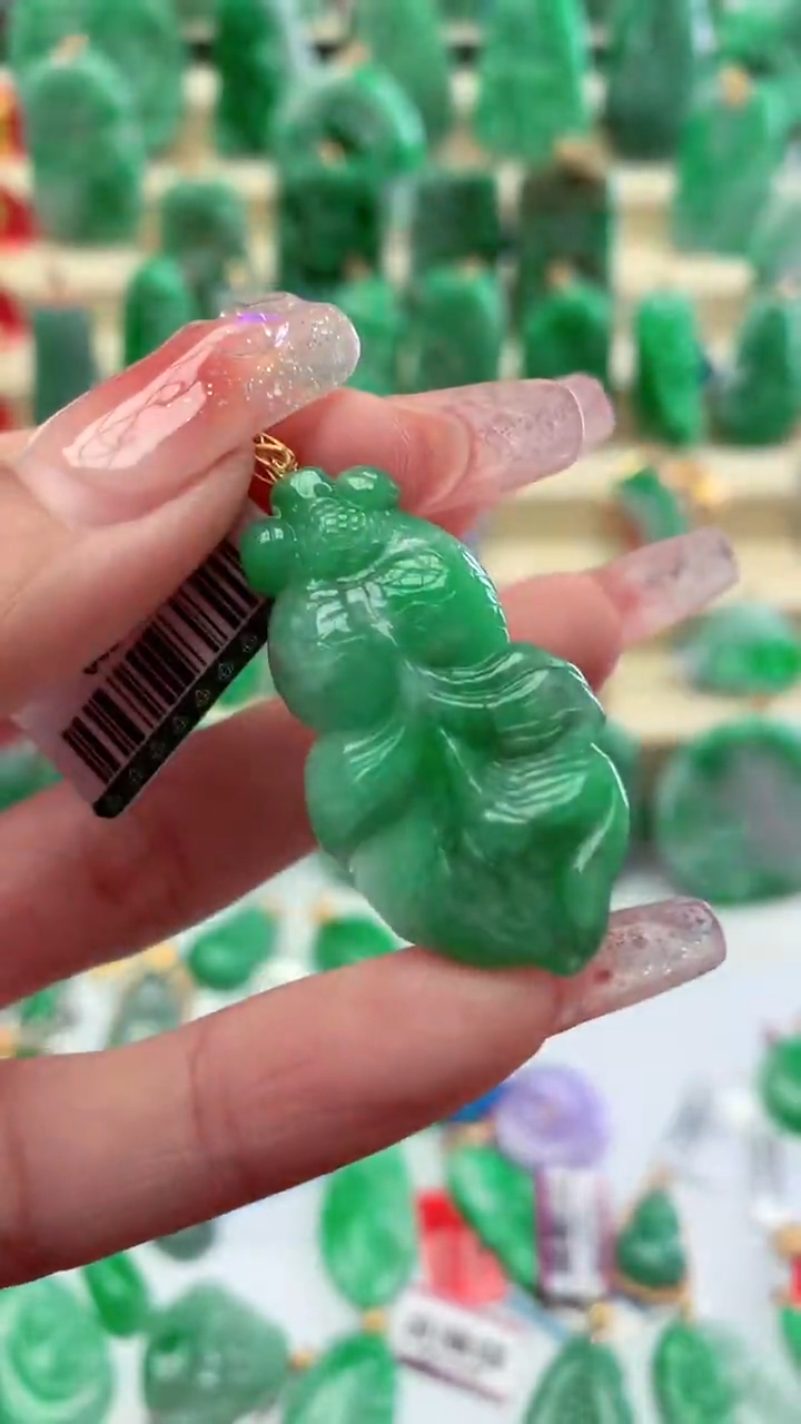 【闪购商品】翡翠颈饰18K金镶嵌挂件