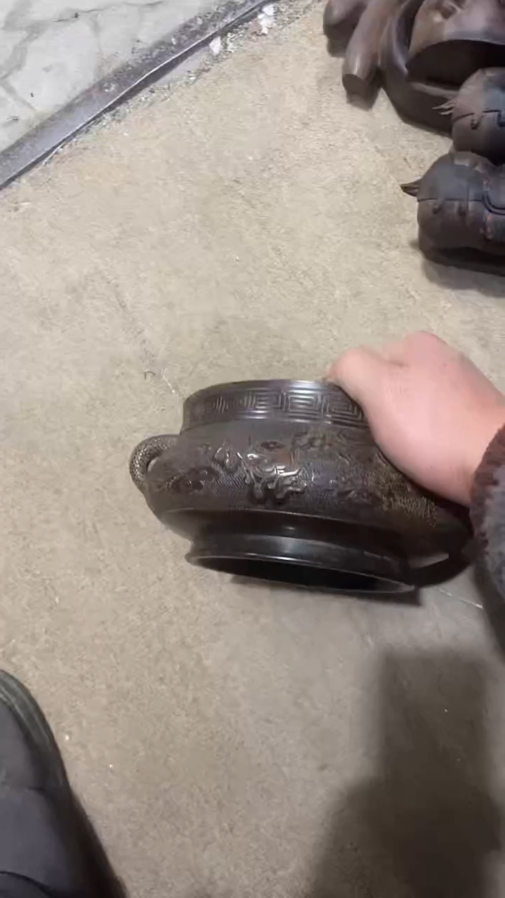 【闪购商品】木木雕新年快乐 香木摆件