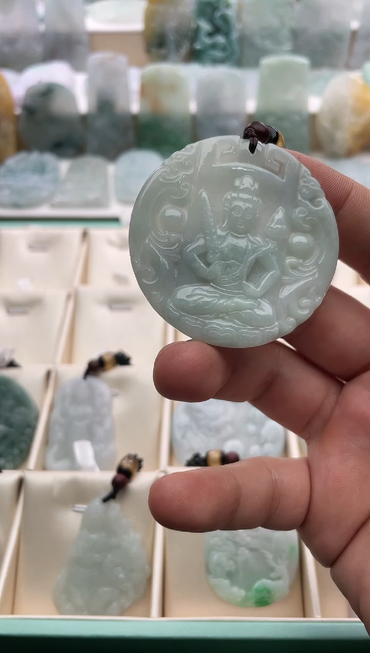 【闪购商品】翡翠颈饰未镶嵌..../2/19/ 158