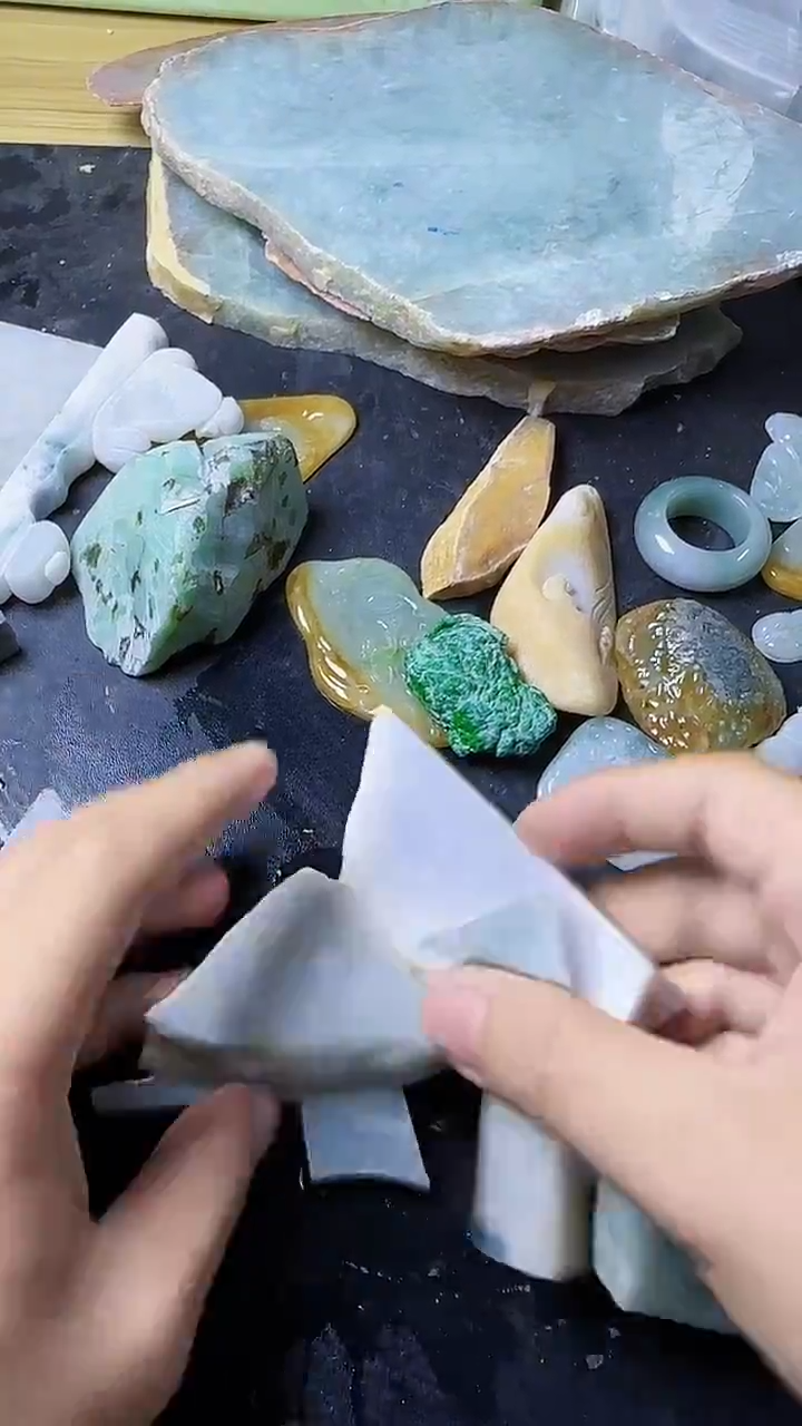 未镶嵌挂件翡翠040