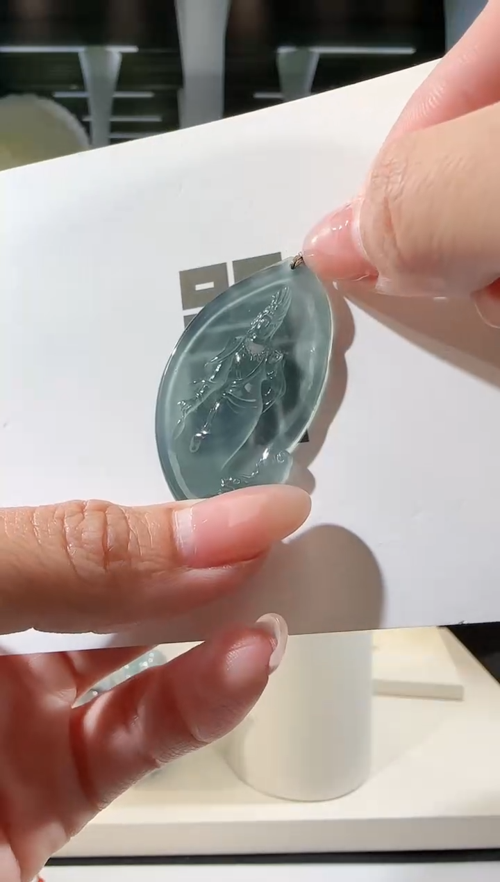 【闪购商品】翡翠吊坠(不含链)未镶嵌观音