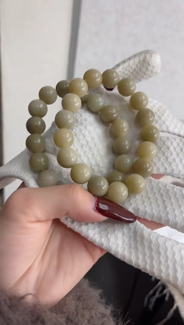 【闪购商品】菩提根/象牙果手串v16干磨圆珠12mm