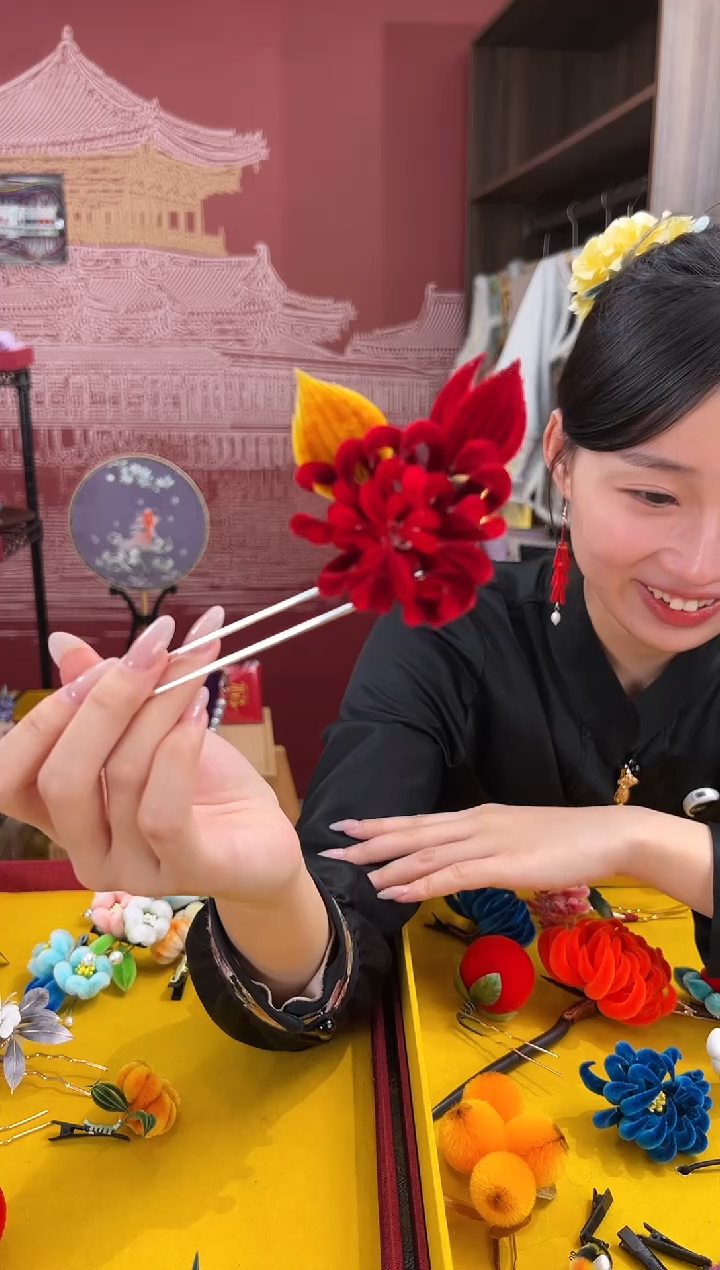 【闪购商品】刺绣非遗绒花（发饰）