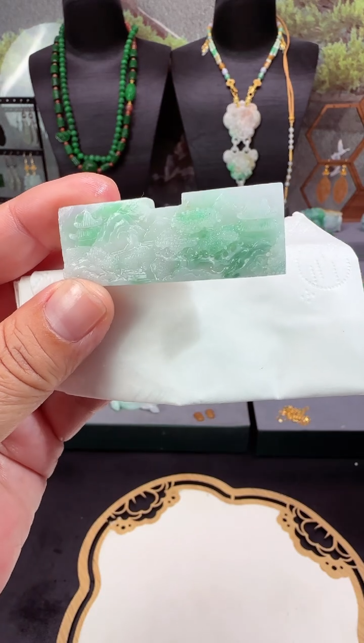 【闪购商品】定制翡翠未镶嵌牌子