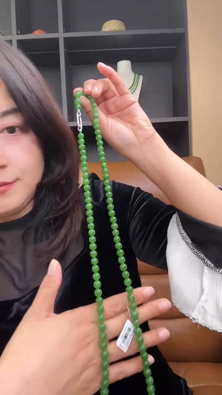 颈饰未镶嵌和田玉项链