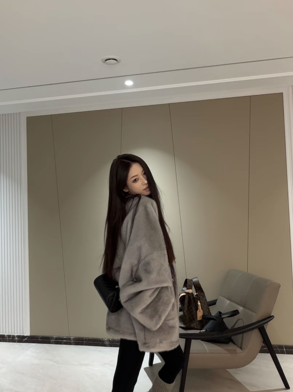 本命欧貂  清冷老钱慵懒松弛不挑人披肩袍款巨百搭冬季宽松外套