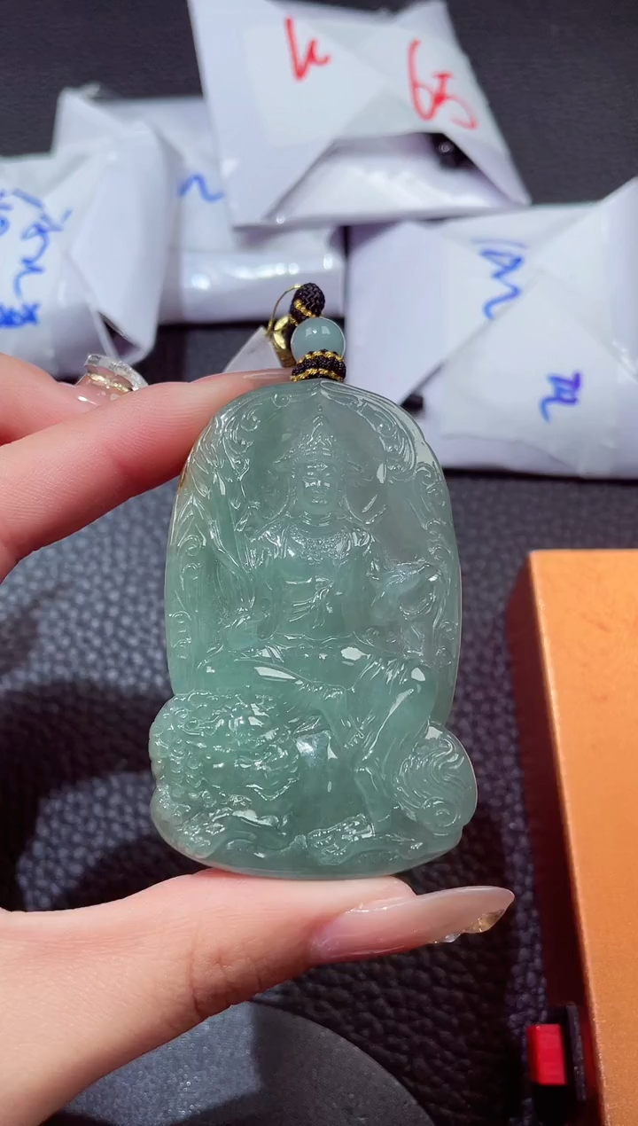 颈饰未镶嵌翡翠0000