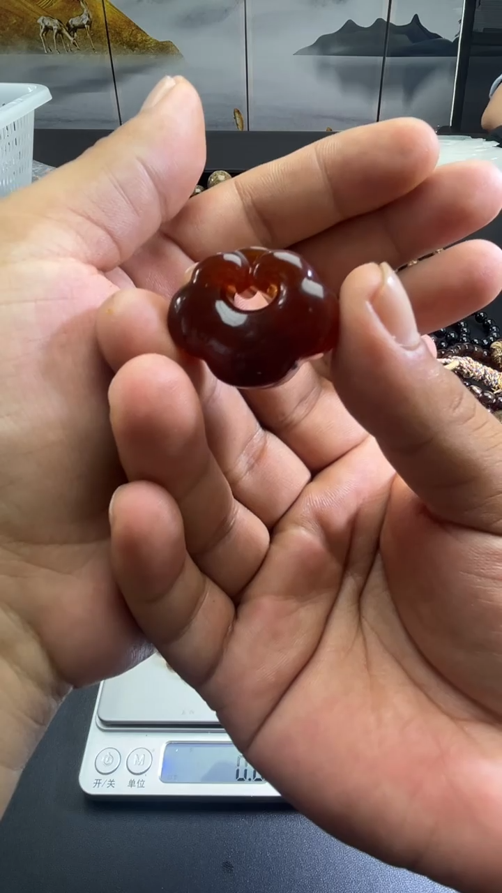 裸石琥珀未镶嵌52