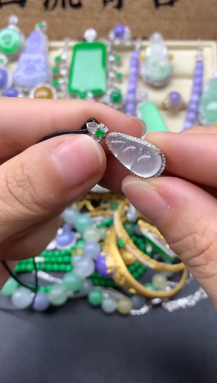 【闪购商品】翡翠颈饰18K金镶嵌343-中国好珍宝