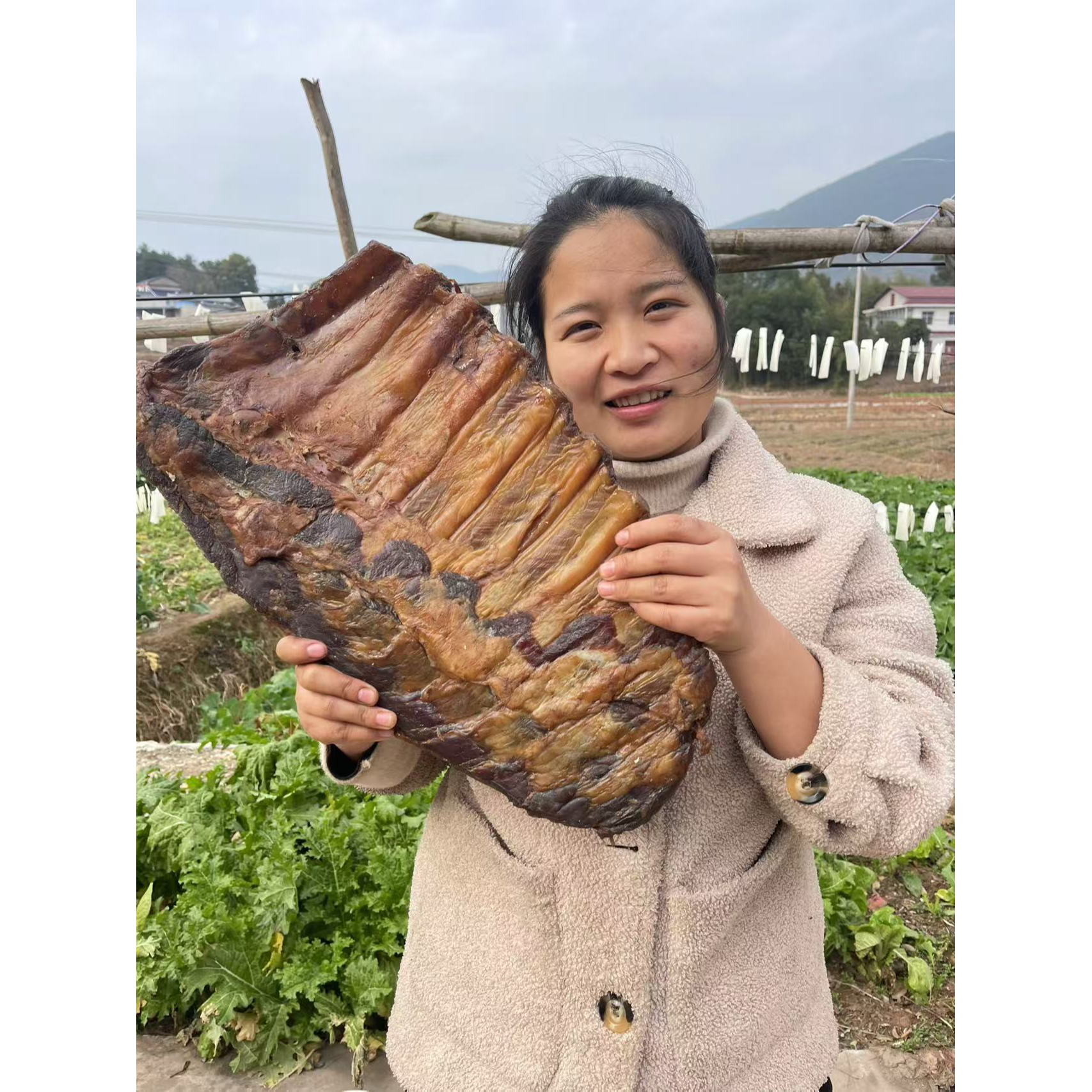 【腊排骨】湘西正宗柴火烟熏农家土猪腊肉湖南特产