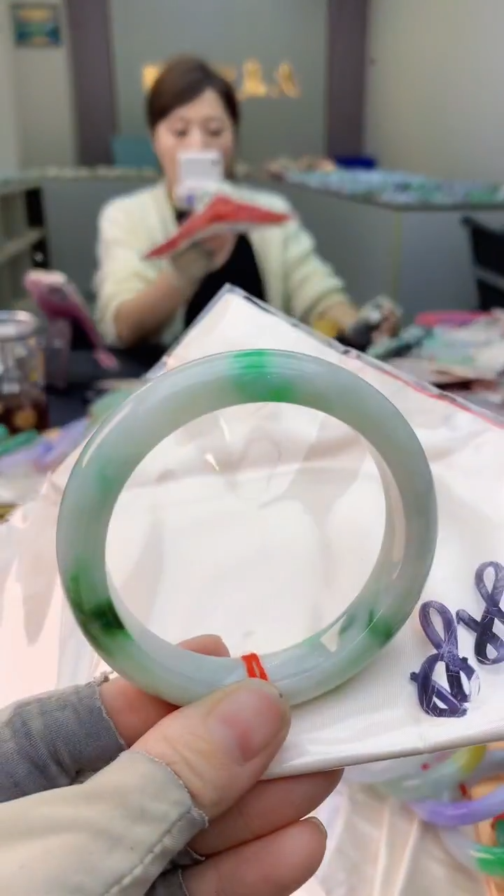 未镶嵌手镯翡翠0466952064