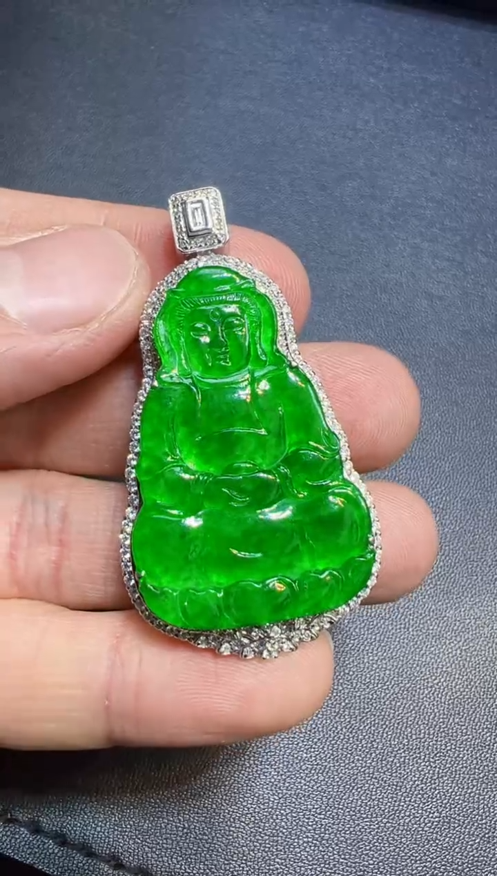 【闪购商品】翡翠吊坠(不含链)18K金镶嵌满绿观音吊坠