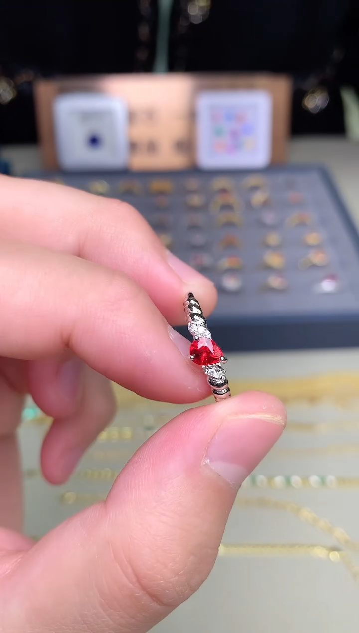 【闪购商品】蓝宝石戒指银S925镶嵌戒指