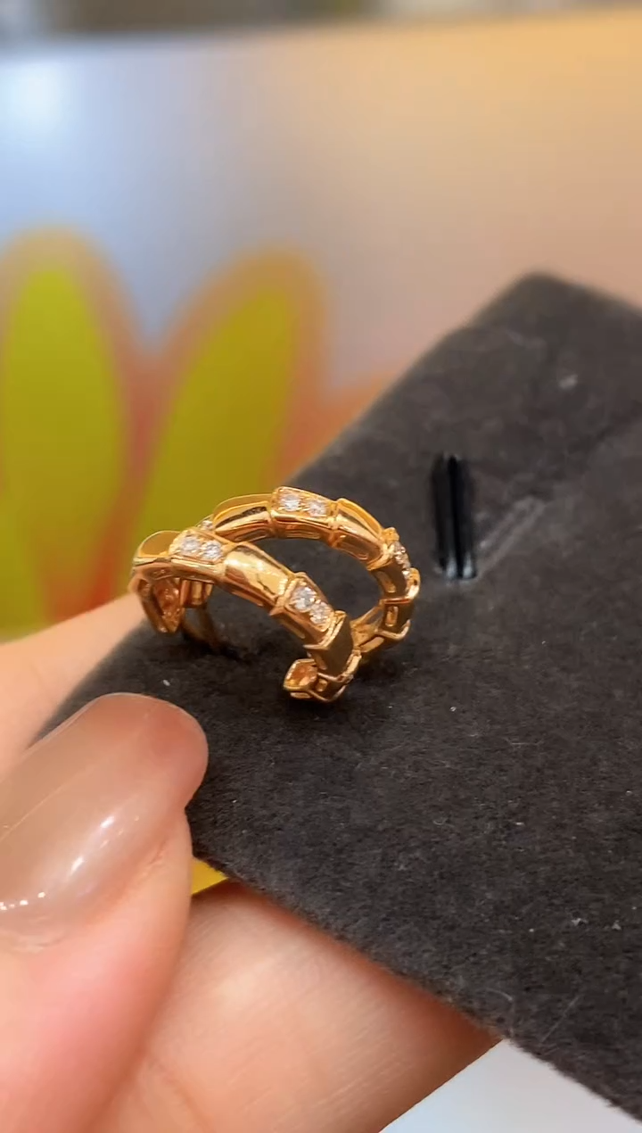 【闪购商品】钻石耳饰18K金镶嵌蛇戒耳钉