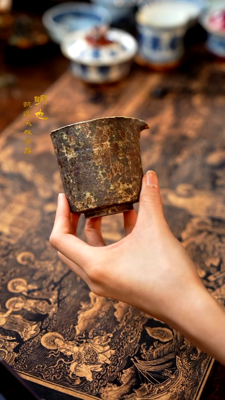 【闪购商品】1明也茶器/ 公道杯一个（微瑕）