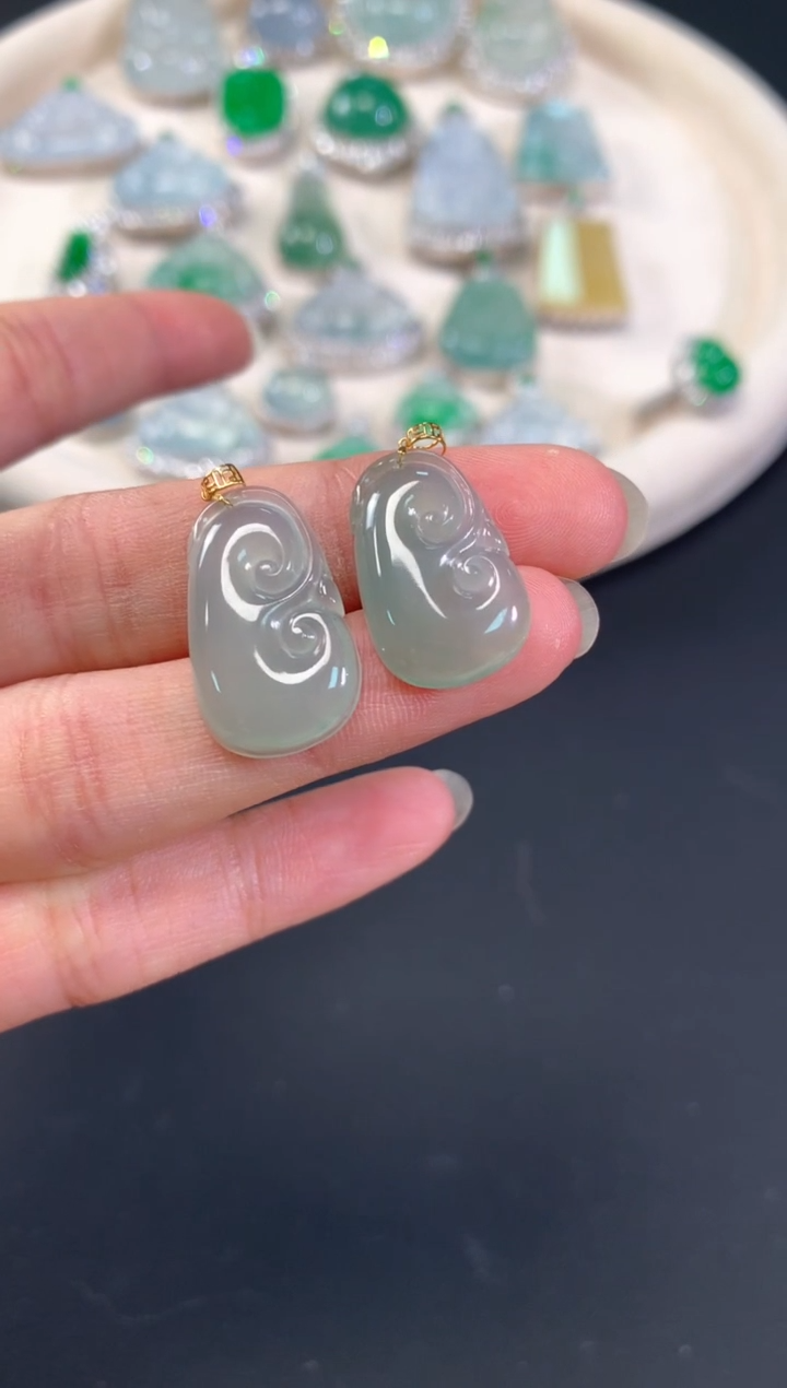 【闪购商品】翡翠吊坠(不含链)18K金镶嵌A541|(多样性发货）拍一发一