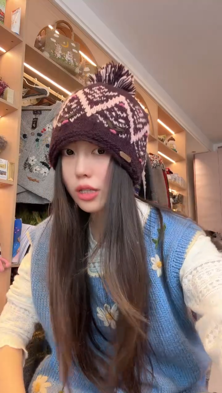 羊毛紫色细线单球帽