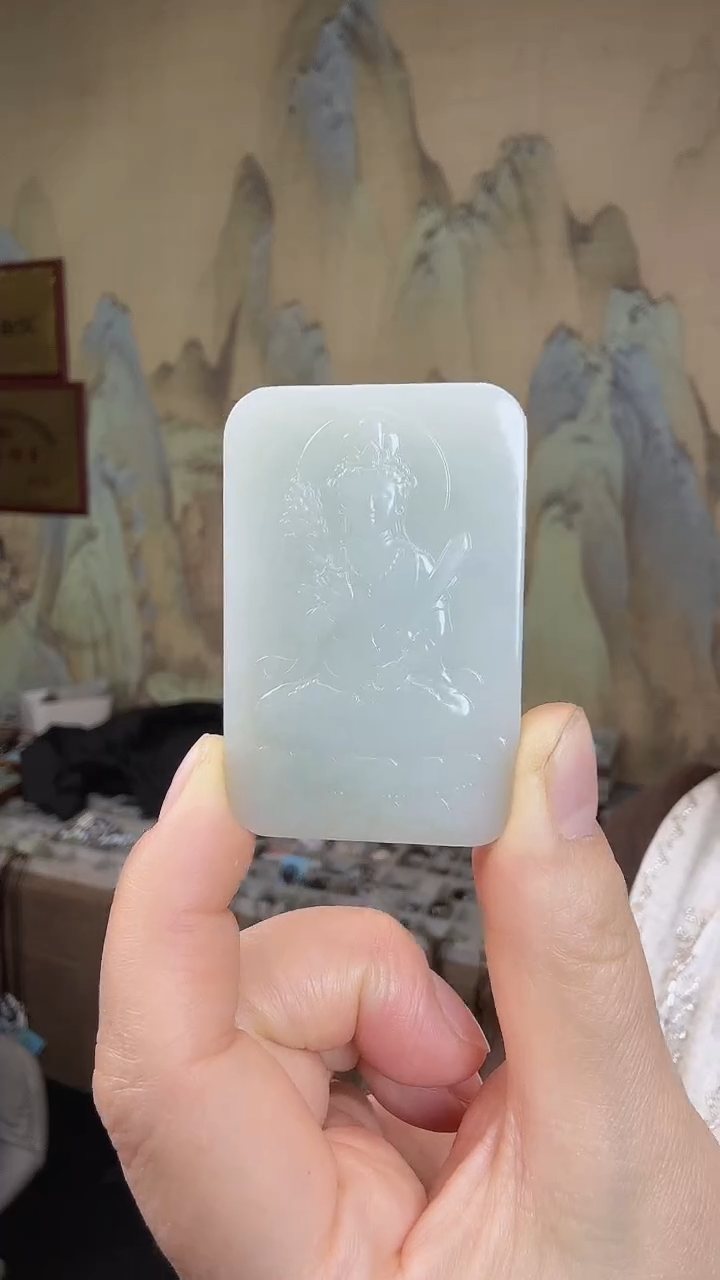 颈饰未镶嵌和田玉.