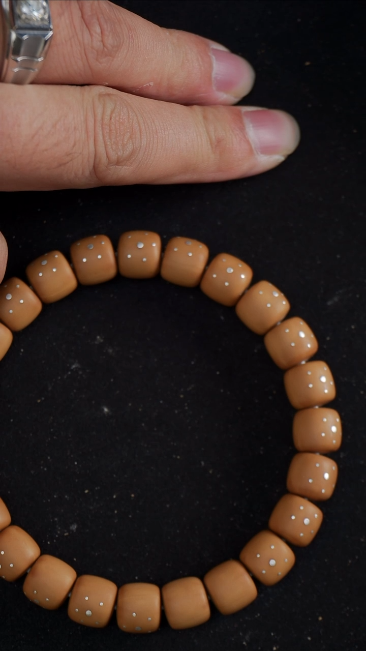 【闪购商品】猴头核桃手串10+道珠大满贯金银双标