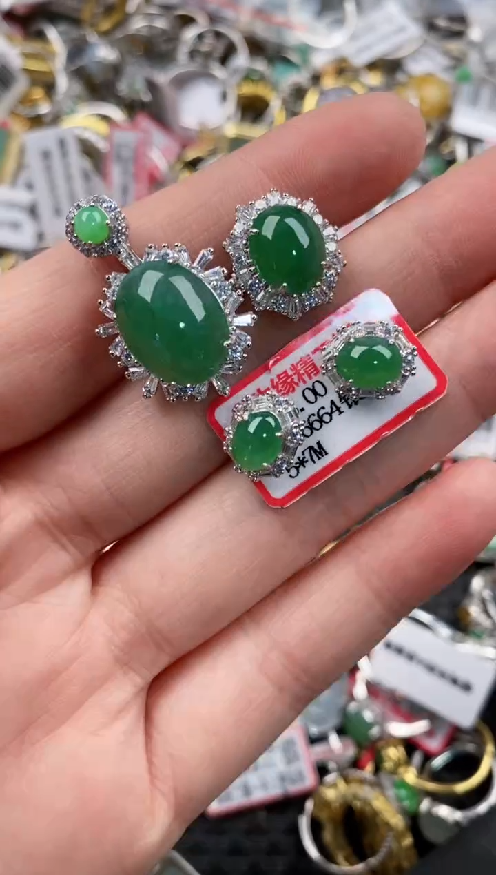 银S925镶嵌戒指翡翠333   2