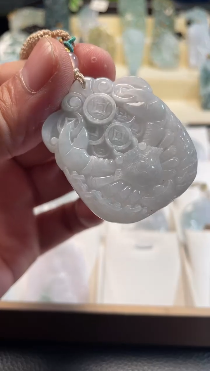 颈饰未镶嵌翡翠12/07/172