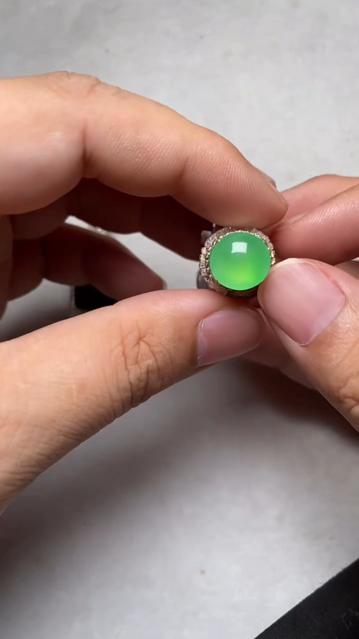 未镶嵌定制翡翠流*、天然缅甸翡翠A货