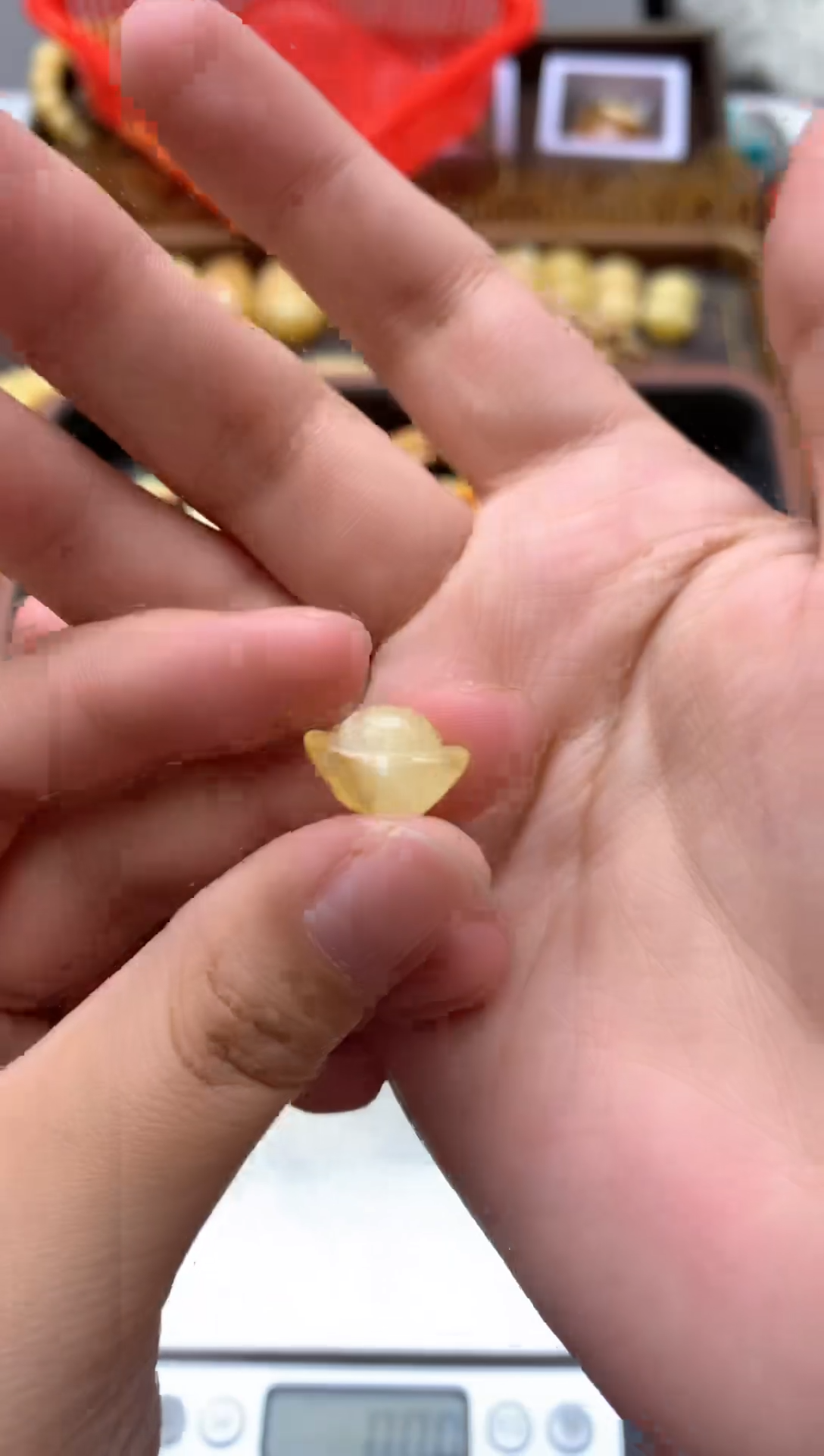 【闪购商品】琥珀珠宝奇石未镶嵌050琥珀蜜蜡微瑕花粉小坑气泡