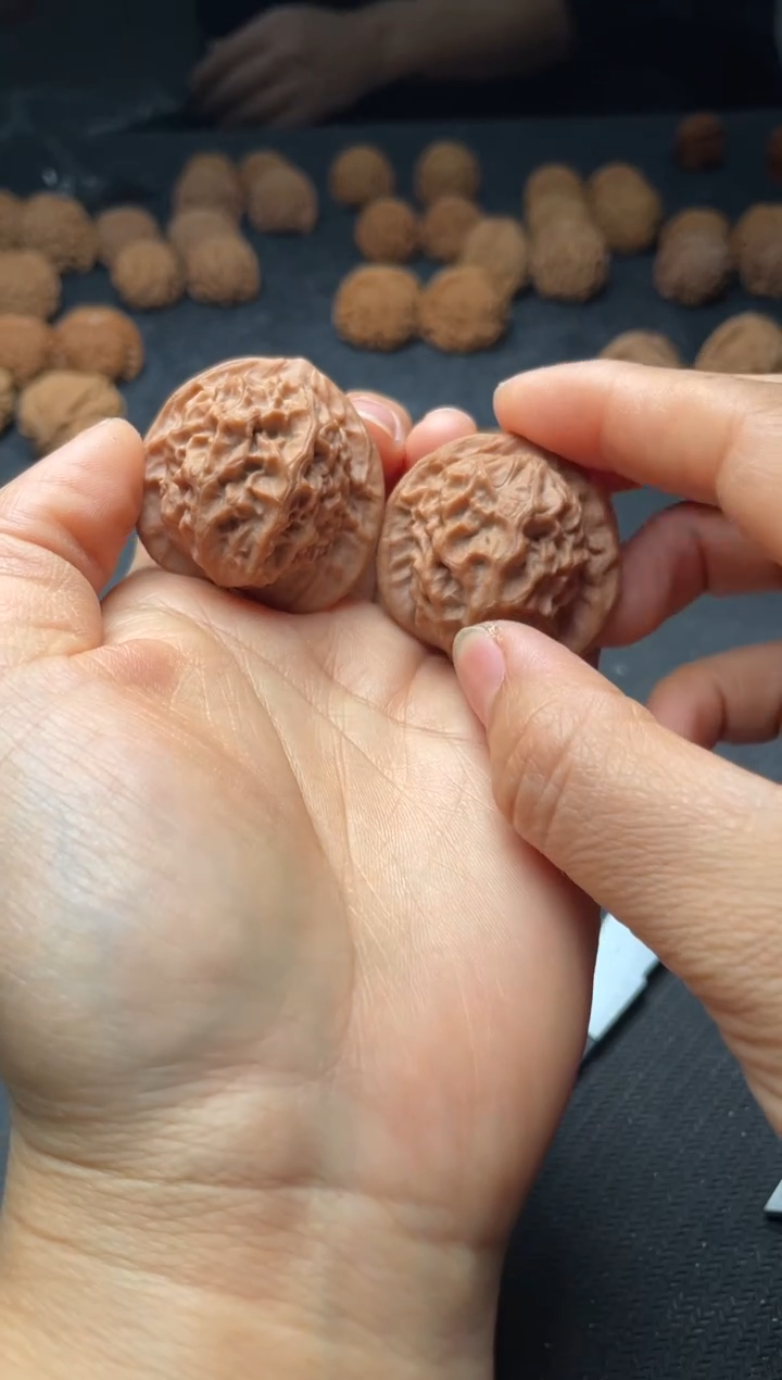 把件文玩核桃w314 瓷娃娃 37尺