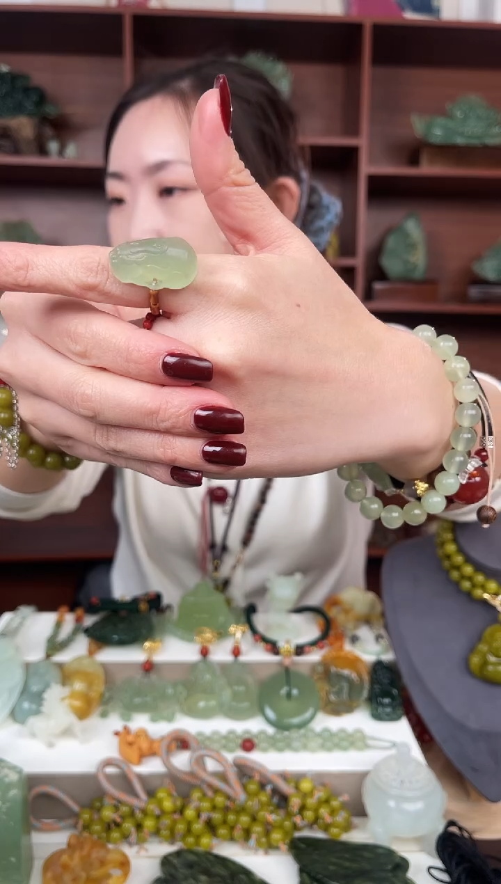 未镶嵌蛇纹石玉颈饰多样性发货拍一发一