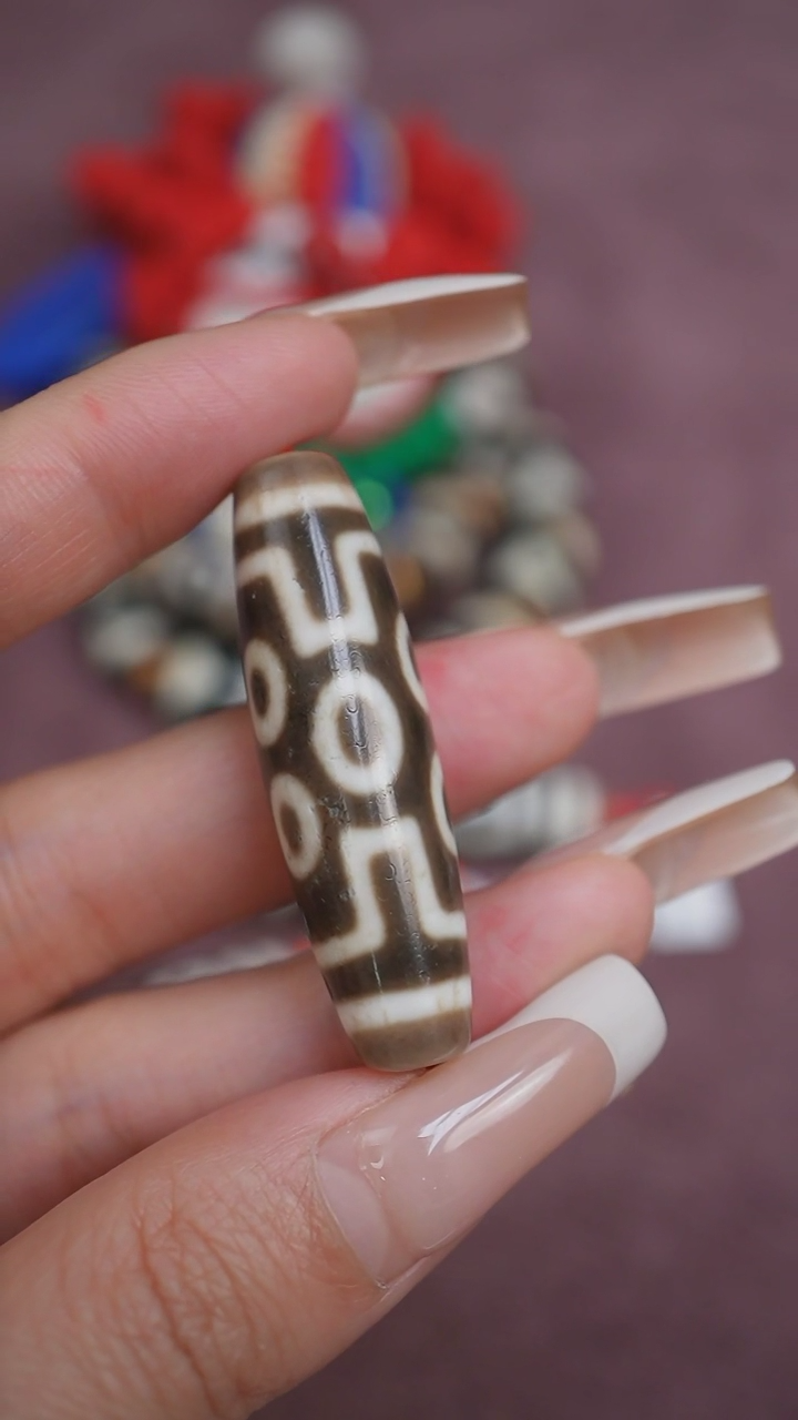 【闪购商品】玛瑙/玉髓颈饰未镶嵌蚀花玛瑙珠定制编绳