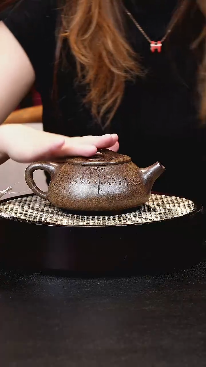 茶壶紫砂宜兴茶壶h00708