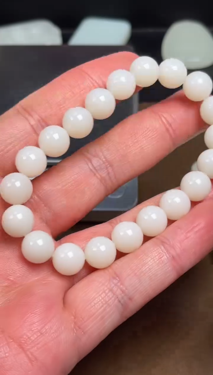 【闪购商品】和田玉手串未镶嵌72