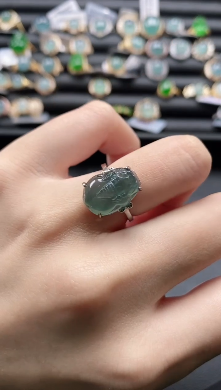 【闪购商品】翡翠戒指银S925镶嵌11111