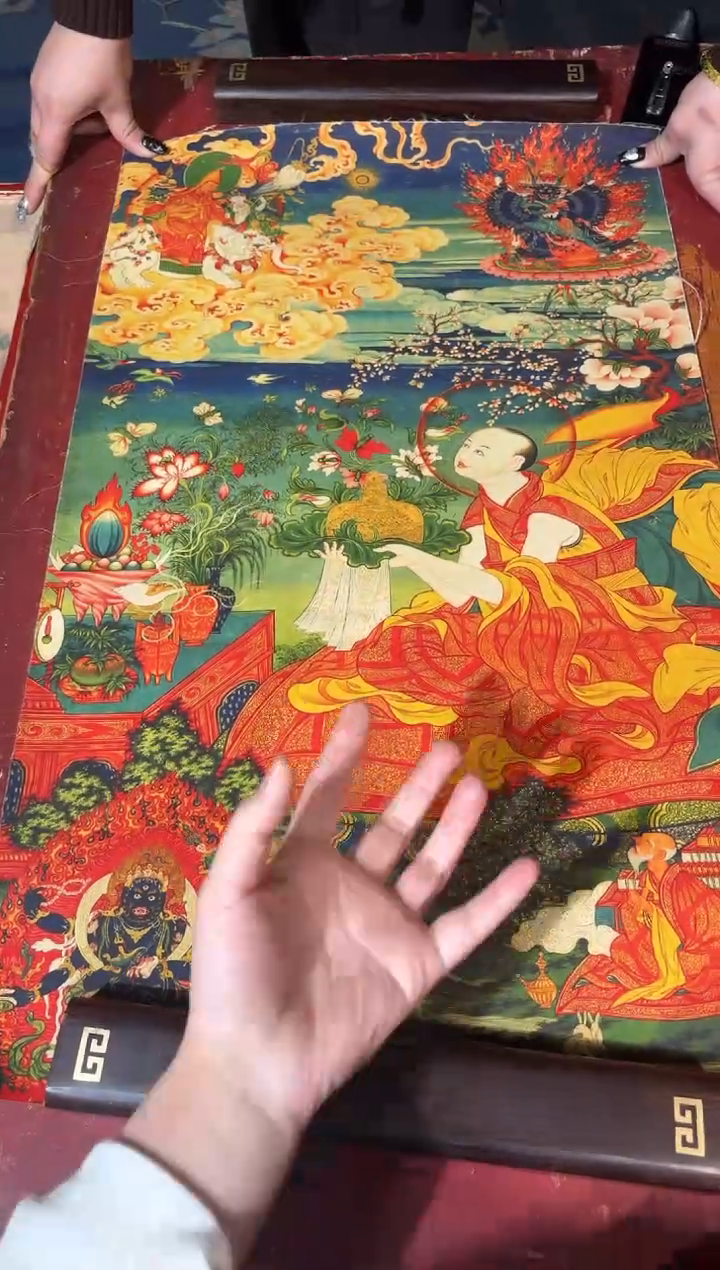 卷轴画龙妹的唐卡tk16