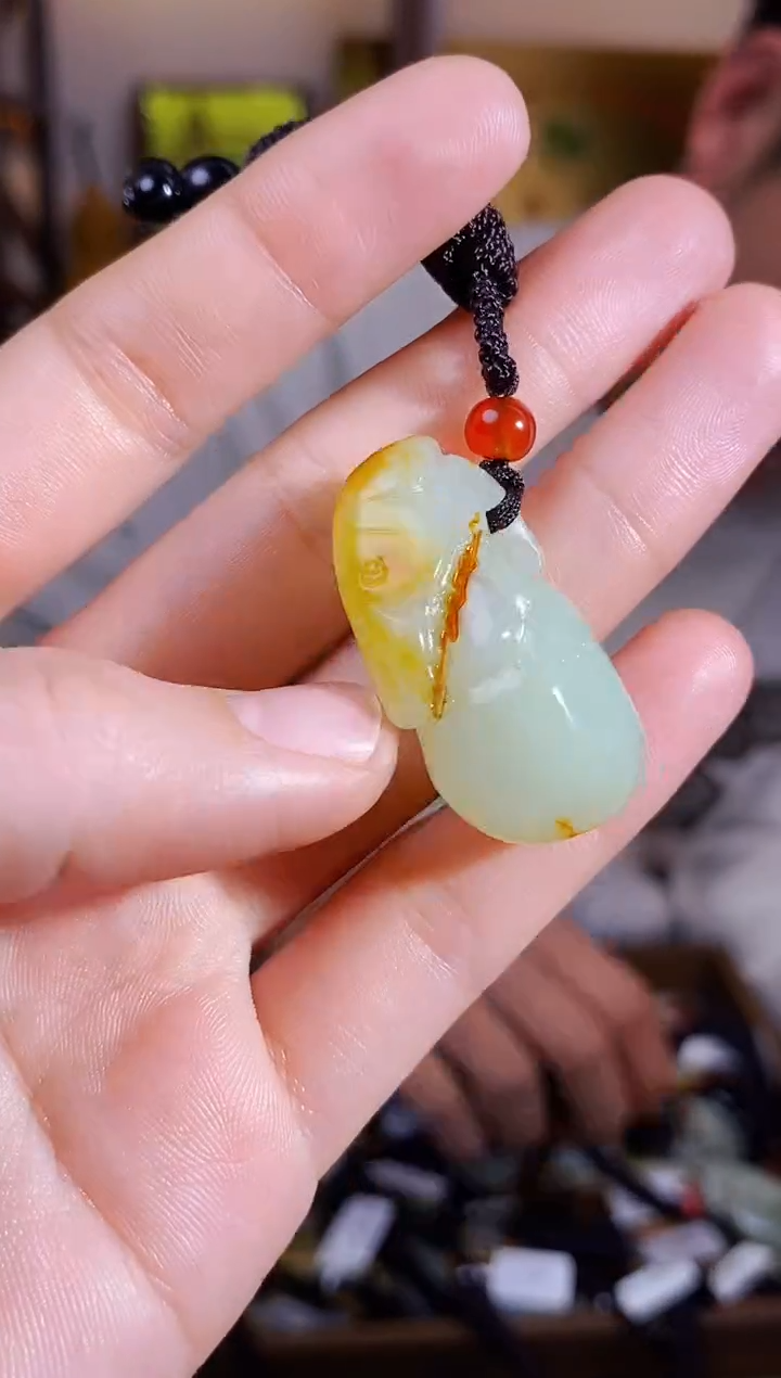 【闪购商品】和田玉颈饰未镶嵌1