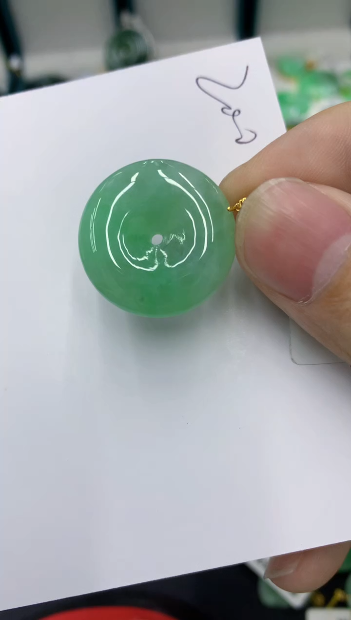 【闪购商品】翡翠18K金镶嵌颈饰111111111