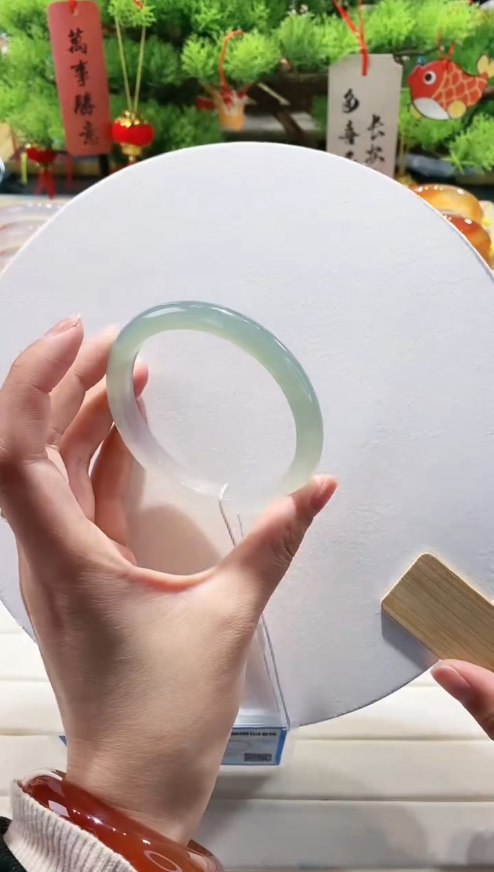 【闪购商品】玛瑙/玉髓手镯未镶嵌128-62.6