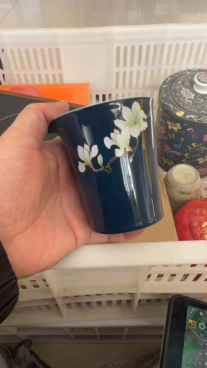 杯无运费险有瑕疵的摄影的产品有使用过的痕迹有点脏介意勿拍