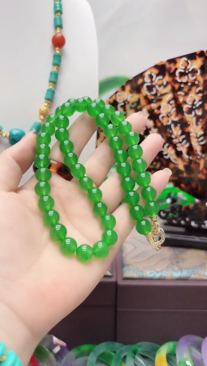 高货卡10满绿项链