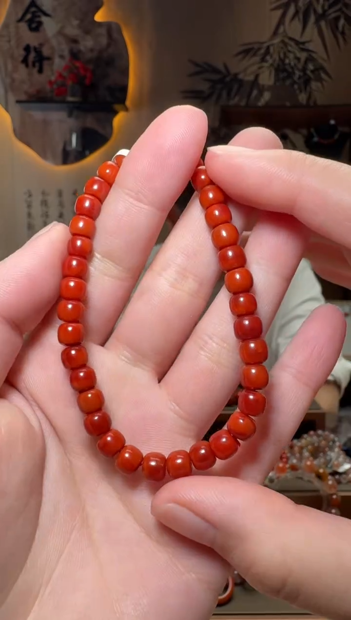 未镶嵌原矿无优化无注胶手串南红玛瑙一条约6mm 