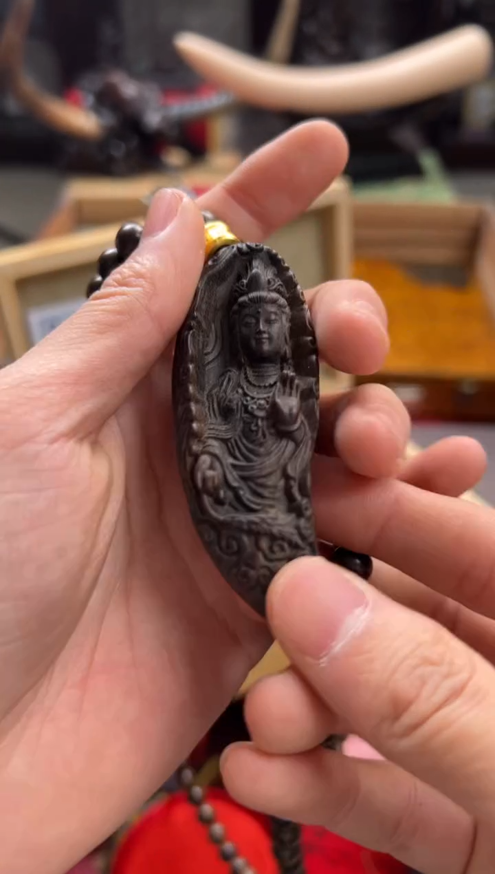 【闪购商品】木——————————————月牙观音