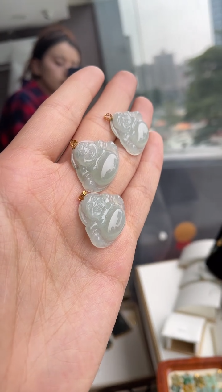 吊坠(不含链)18K金镶嵌翡翠天然缅甸A货翡翠多样性发其一