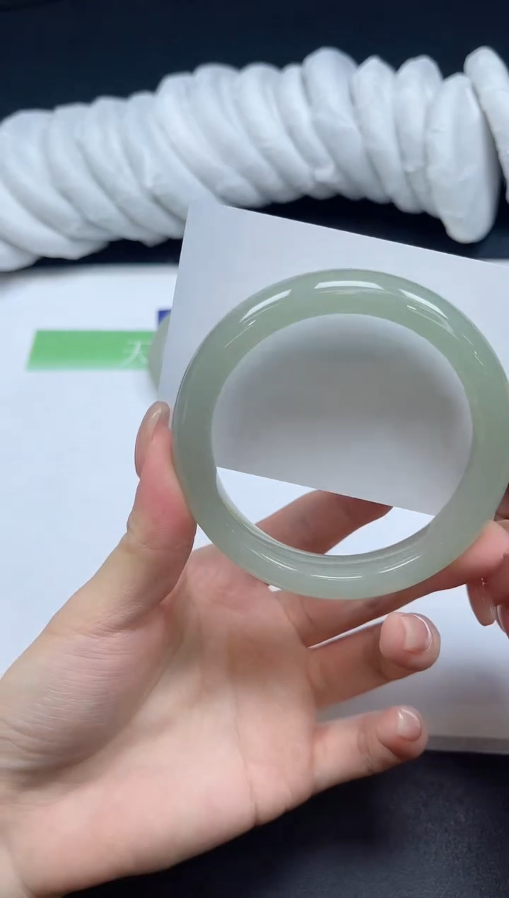 未镶嵌手镯石英质玉022-58