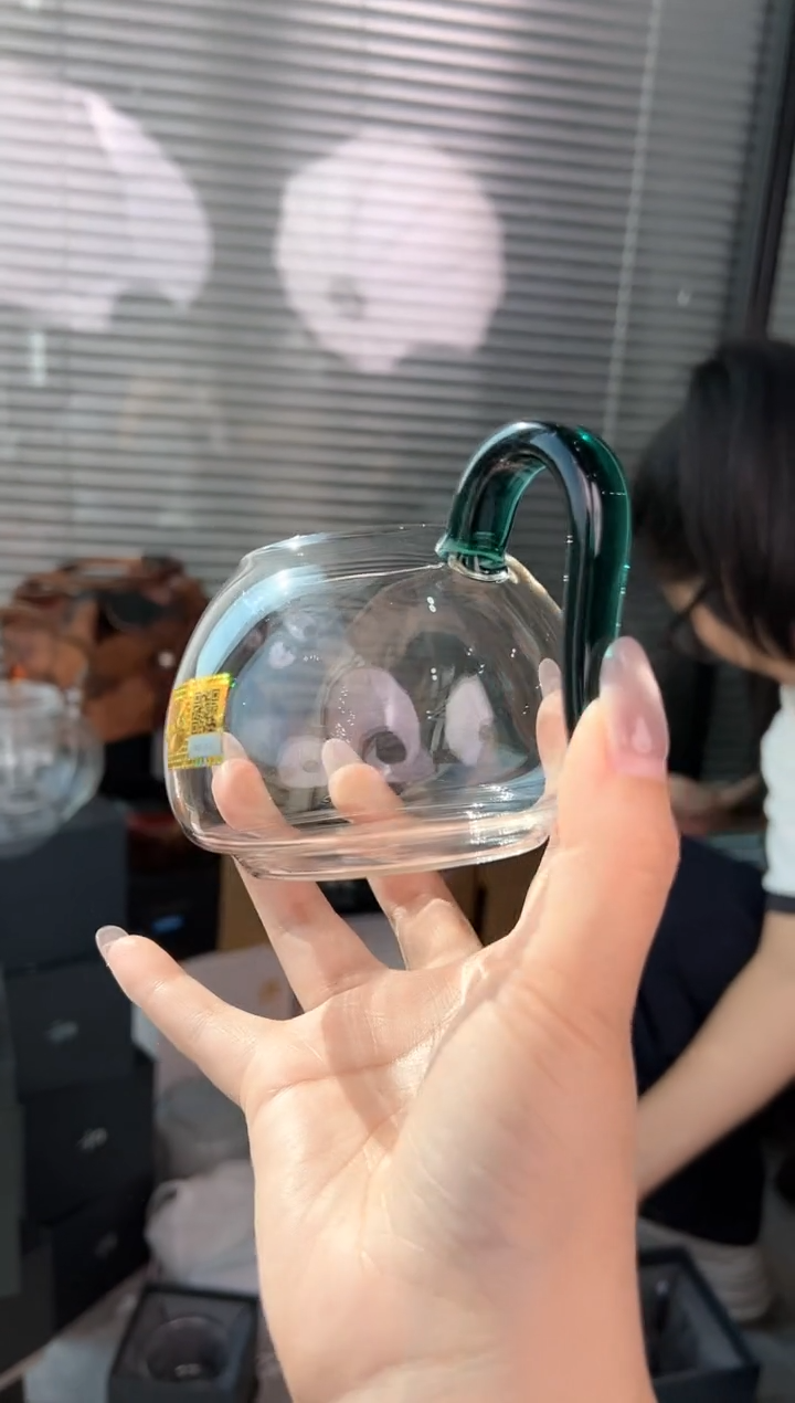 风雅墨绿色       