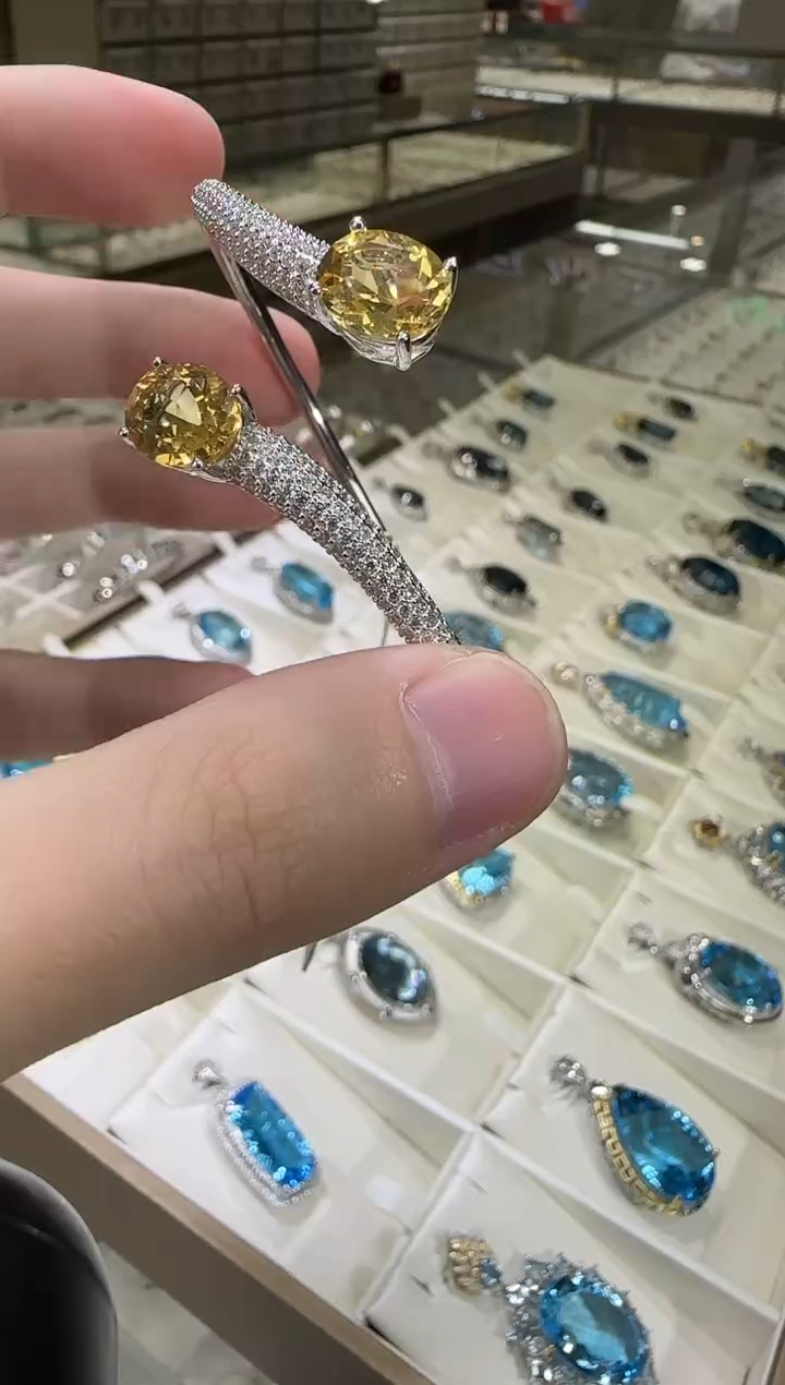 银S925镶嵌手镯黄晶高级款