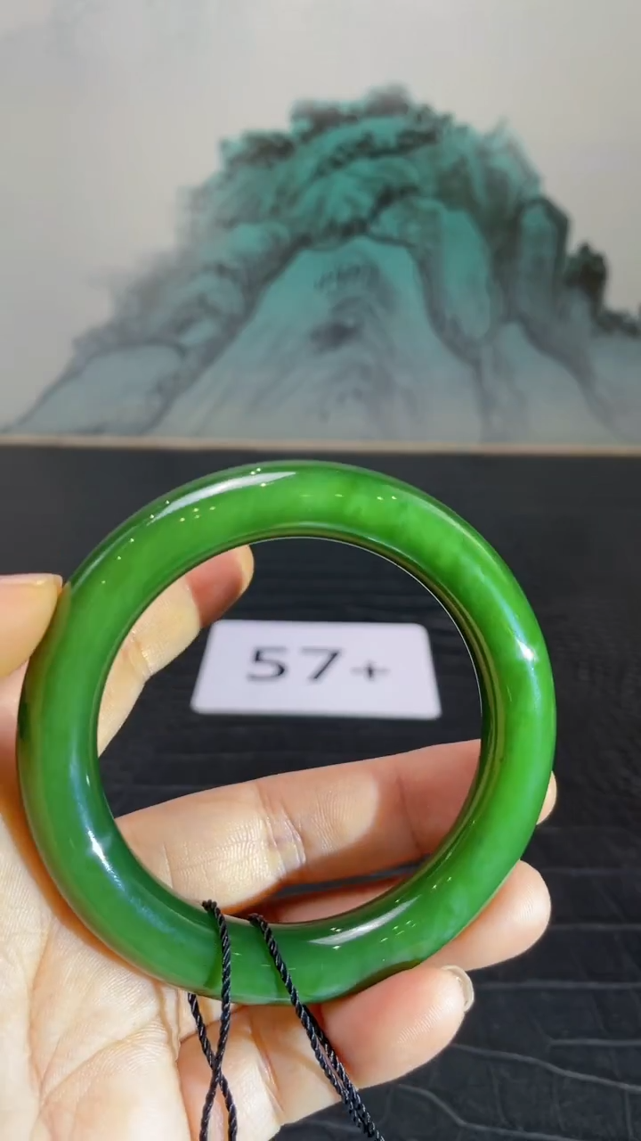 未镶嵌手镯和田玉（碧玉）时**味57+
