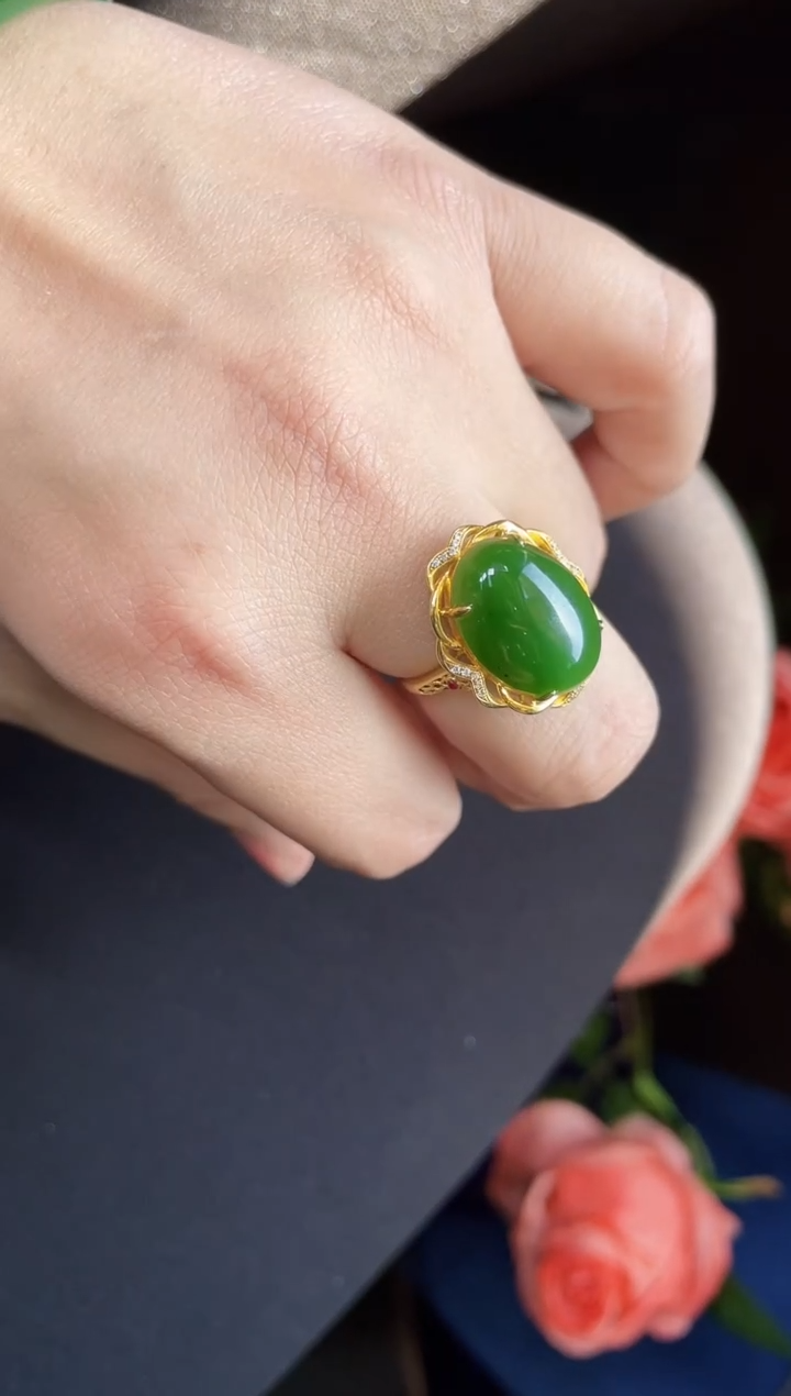 【闪购商品】和田玉吊坠18K金镶嵌多样性发一