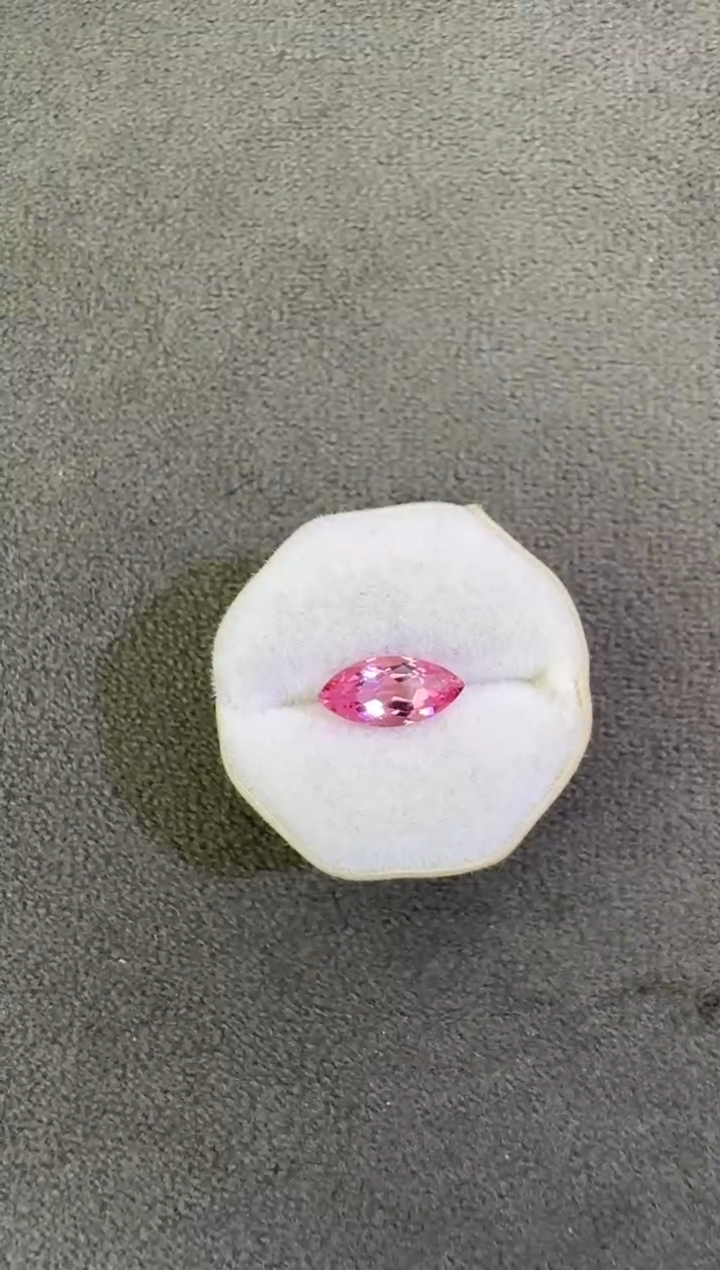 未镶嵌珠宝半成品碧玺1ct